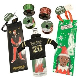 Snoop Dogg Christmas Ribbon, Gift Bag and Wine Sweater Bundle